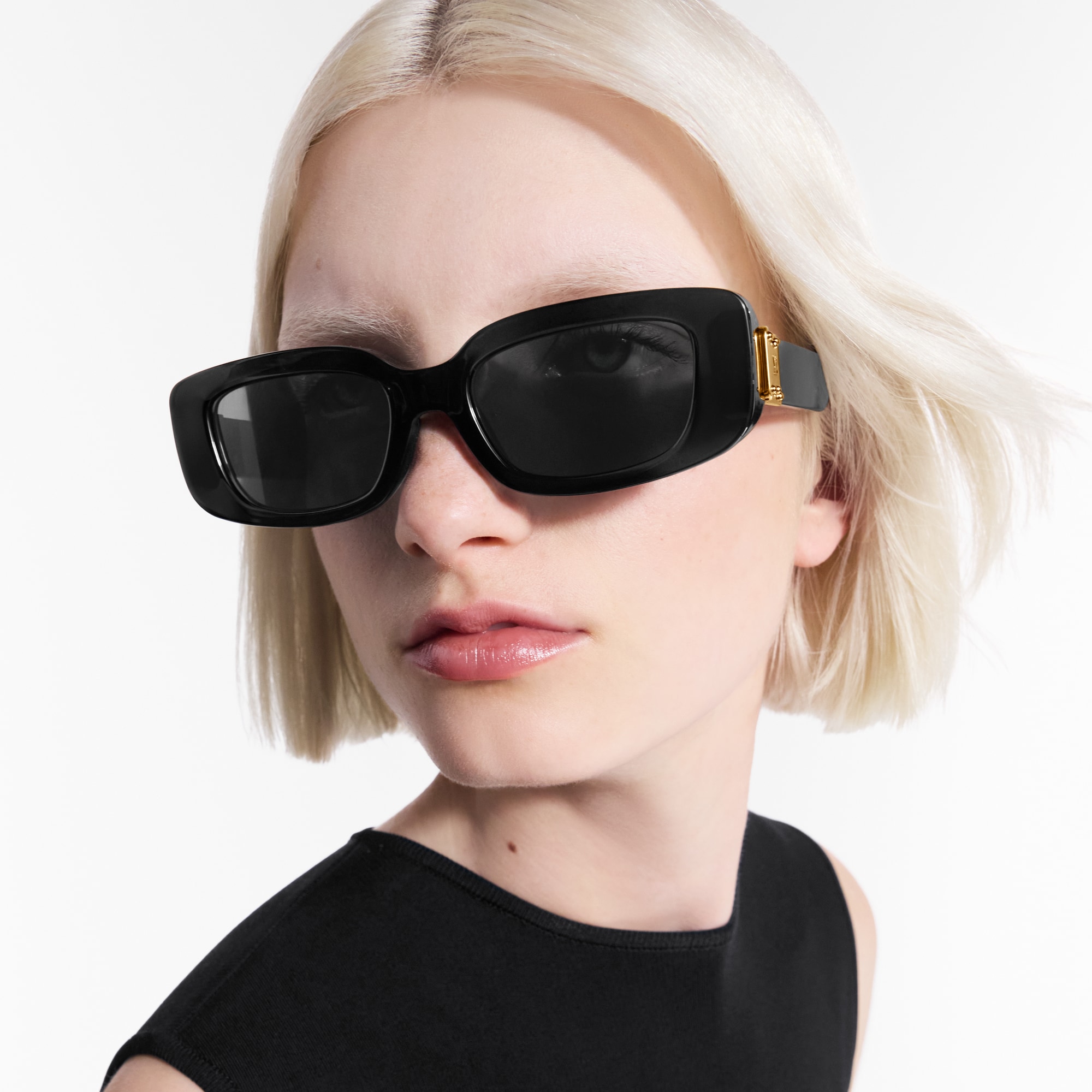 S-Lock Cat Eye Sunglasses S00 - Women - Accessories | LOUIS VUITTON ®